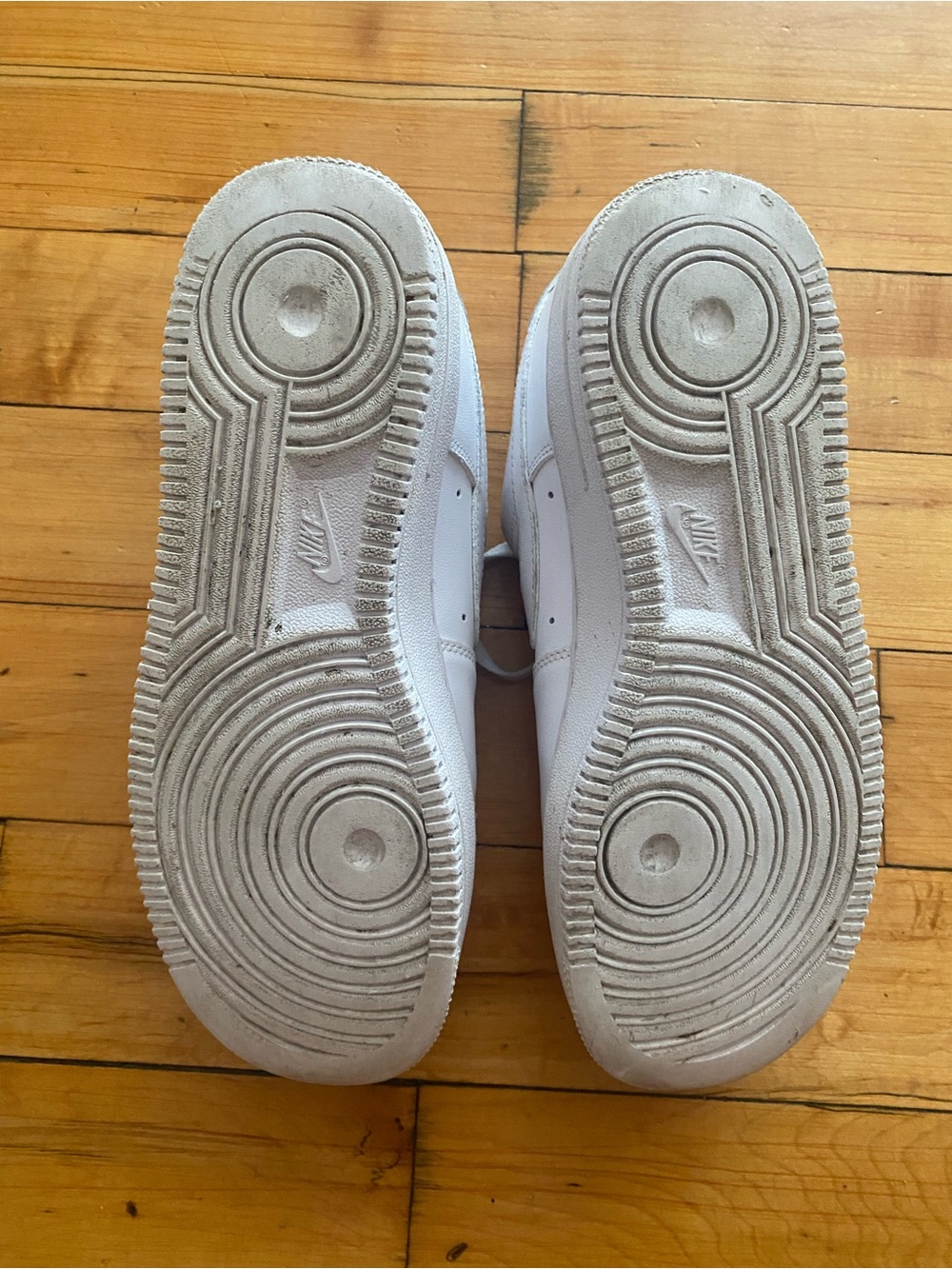 🤍 EUC White Nike Air Force 1 - men’s Size 7.5 - Picture 5 of 6